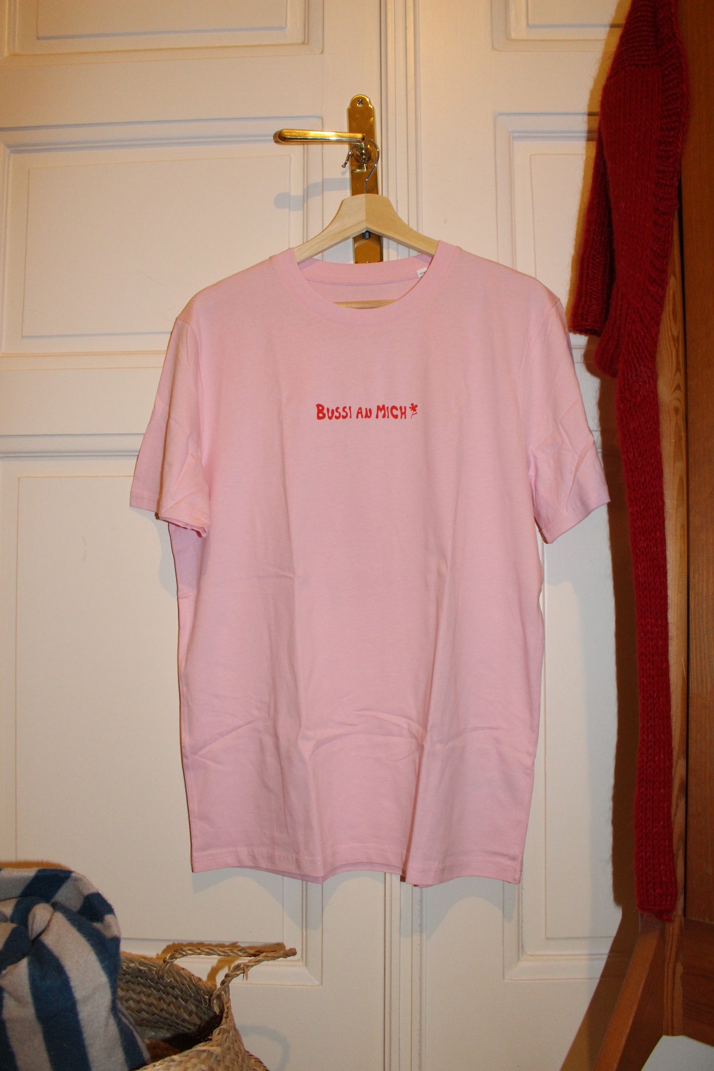 Unisex Normal Fit T-Shirt Rosa - Bussi an mich