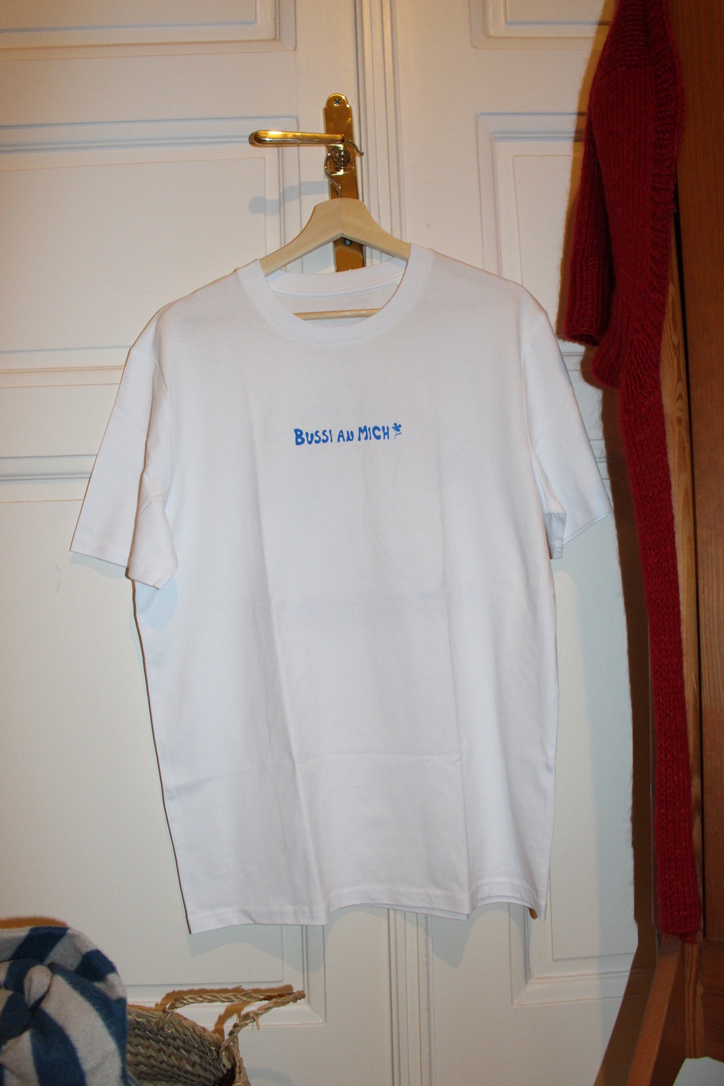 Unisex Normal Fit T-Shirt Weiß - Bussi an mich